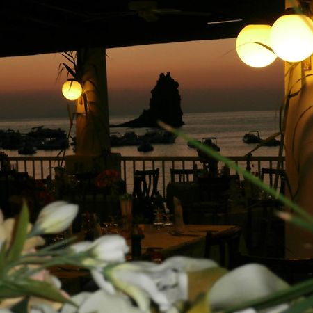 Hotel Conti Vulcano  Esterno foto