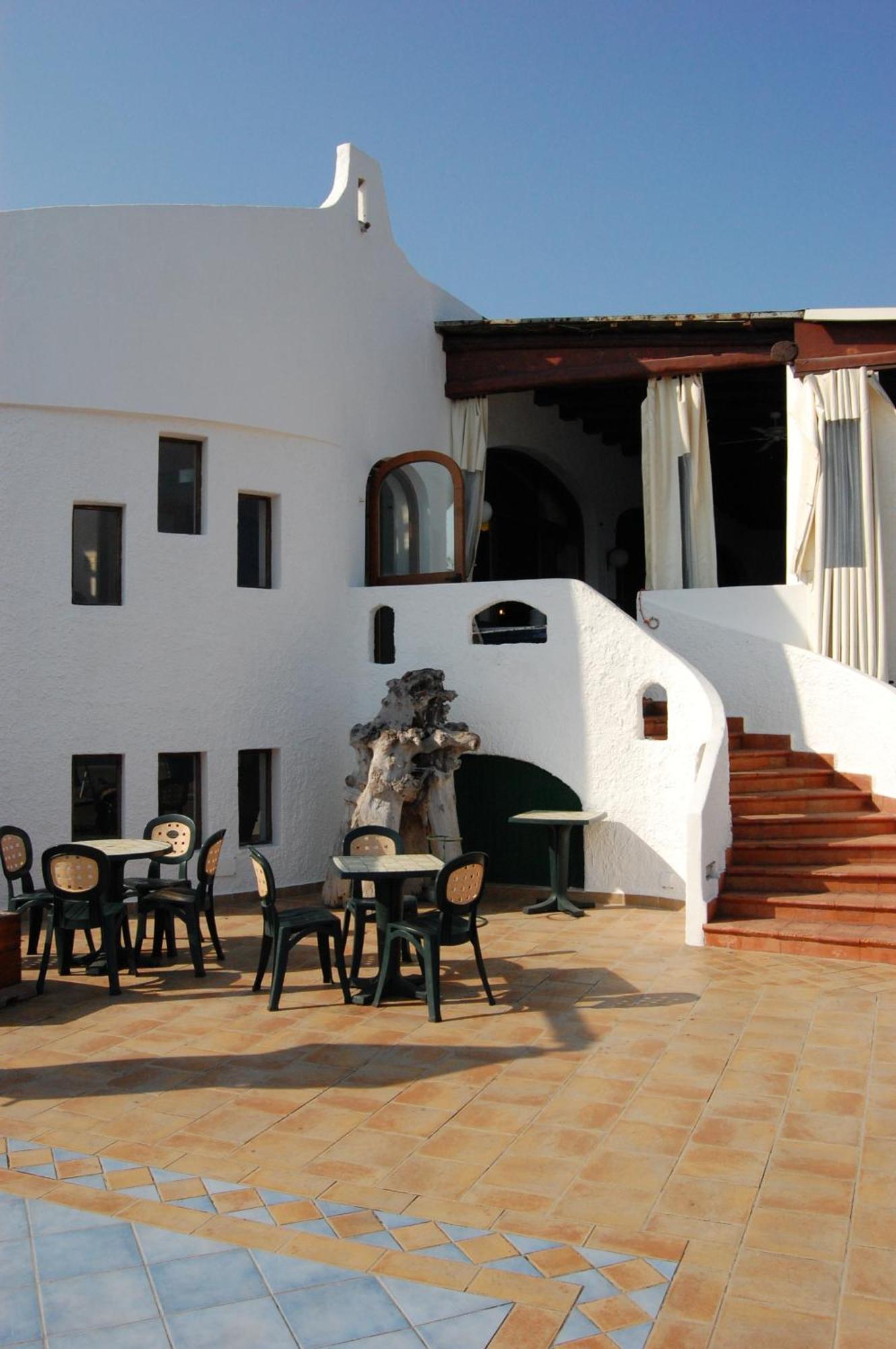 Hotel Conti Vulcano  Esterno foto
