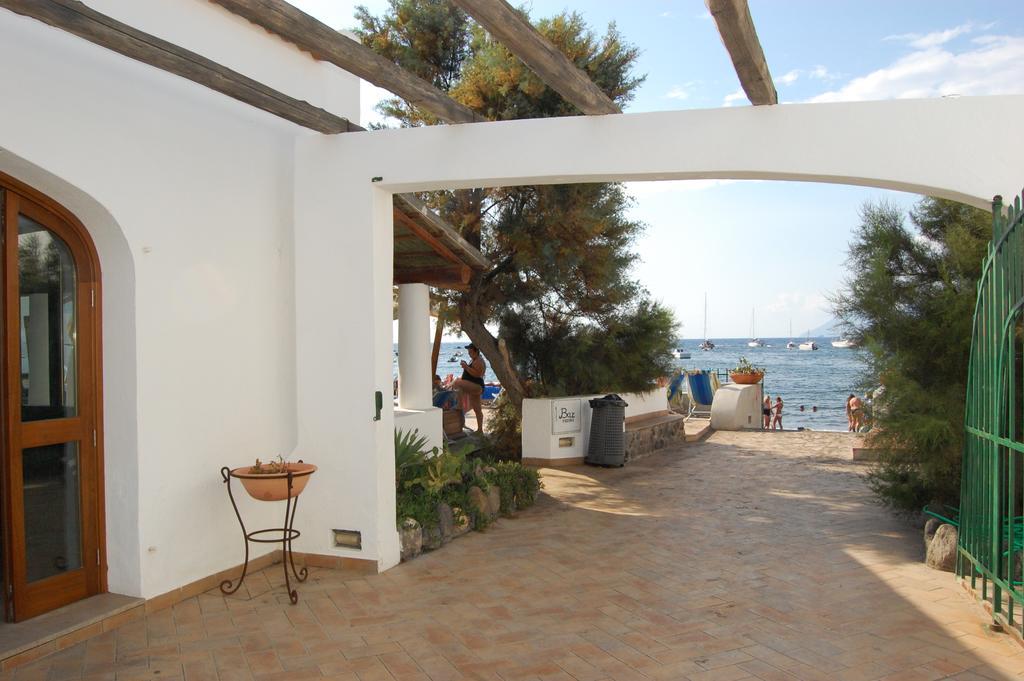Hotel Conti Vulcano  Esterno foto