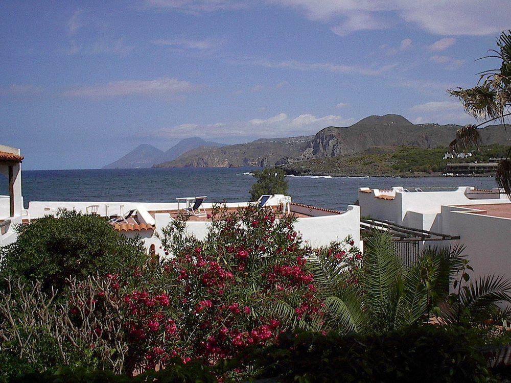 Hotel Conti Vulcano  Esterno foto